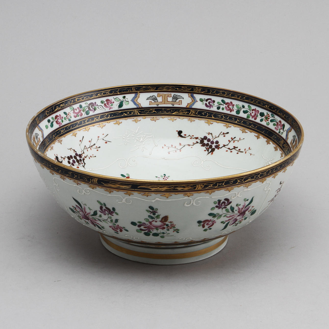 BÅLSKÅL, porslin, Samson, Frankrike.