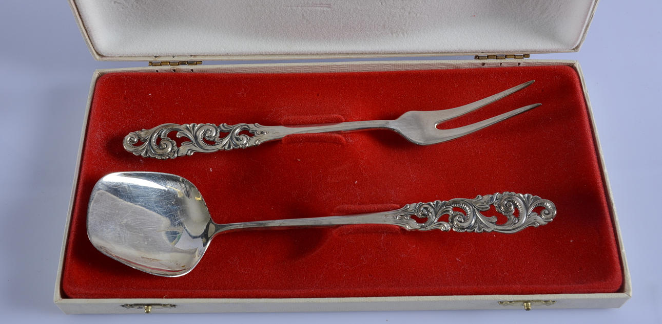 UPPLÄGGNINGSBESTICK, silver, Norge.