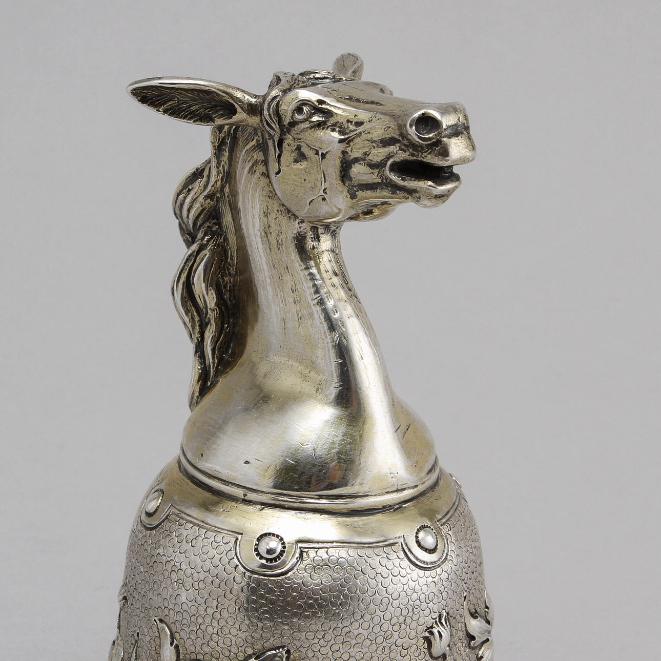 BÄGARE/BORDSDEKORATION, silver, London, England samt Augsburg, Tysland, 1800-tal. Vikt ca 240 gram.