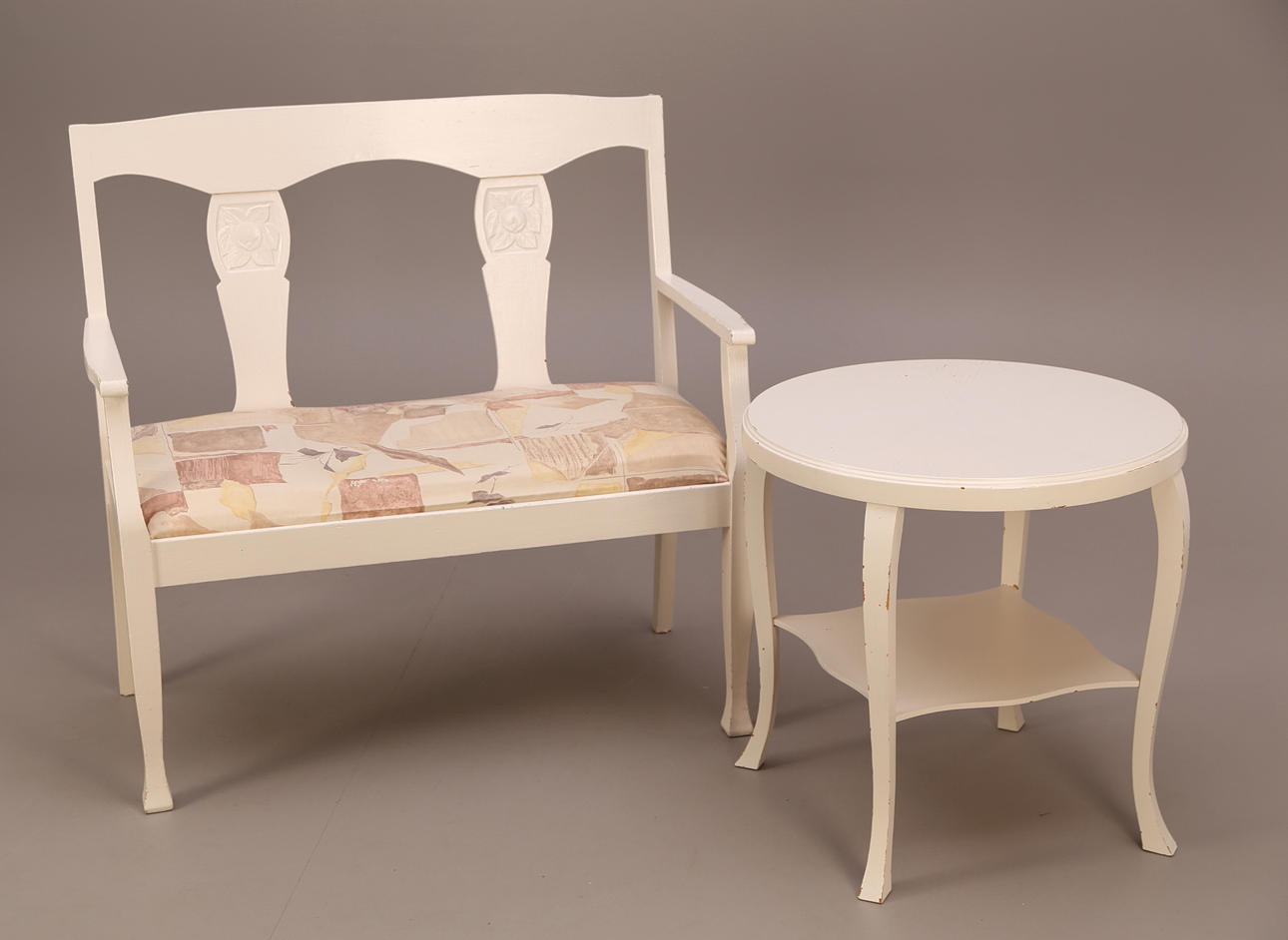 SOFFA, ek, vit, Äpplet + BORD, trä, vit.