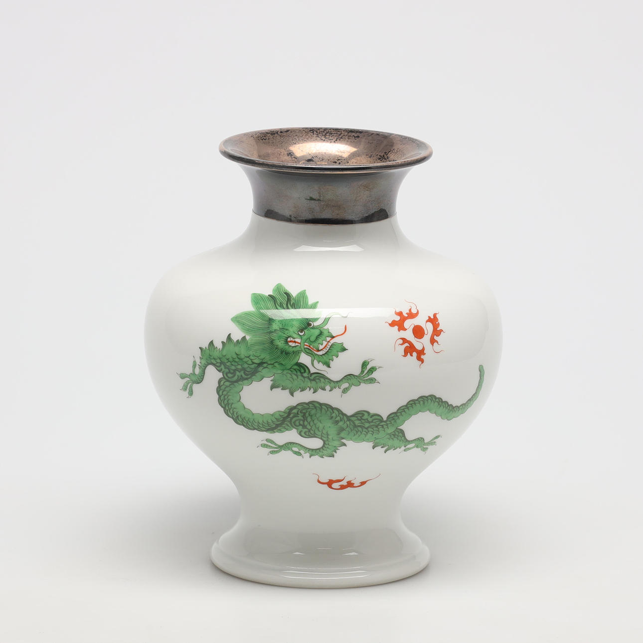 MEISSEN Vase 'Ming-Drache'.