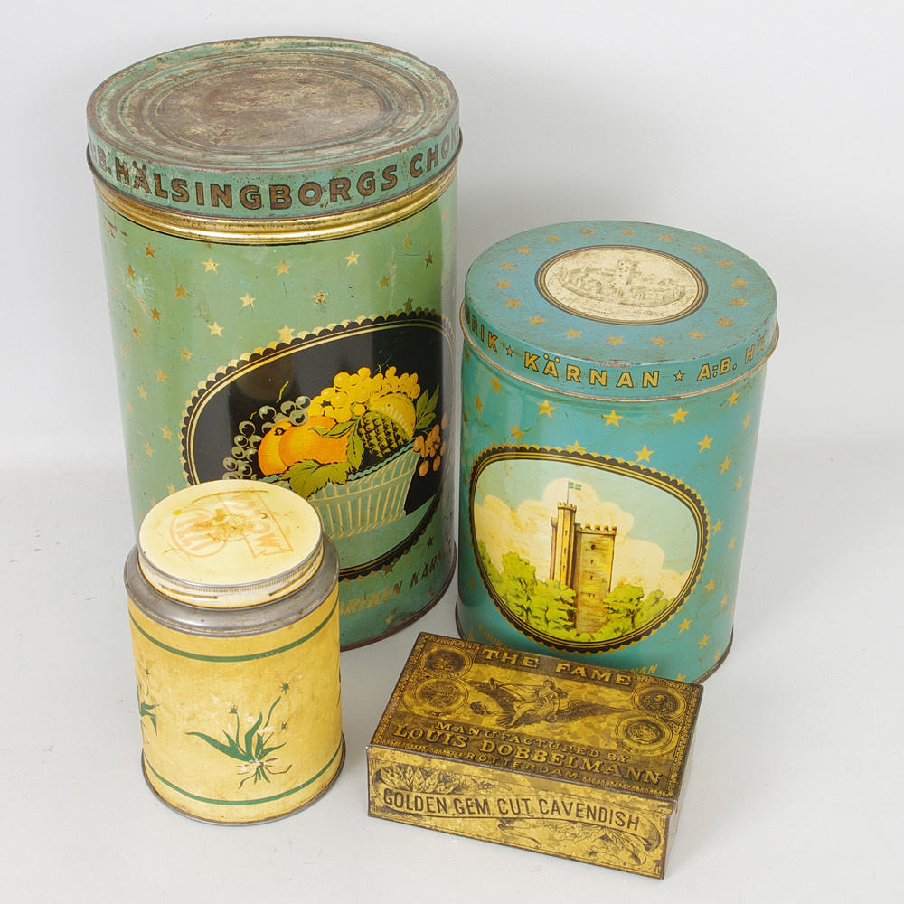 PLÅTBURKAR, äldre, b.a. Chokladfabriken Kärnan.