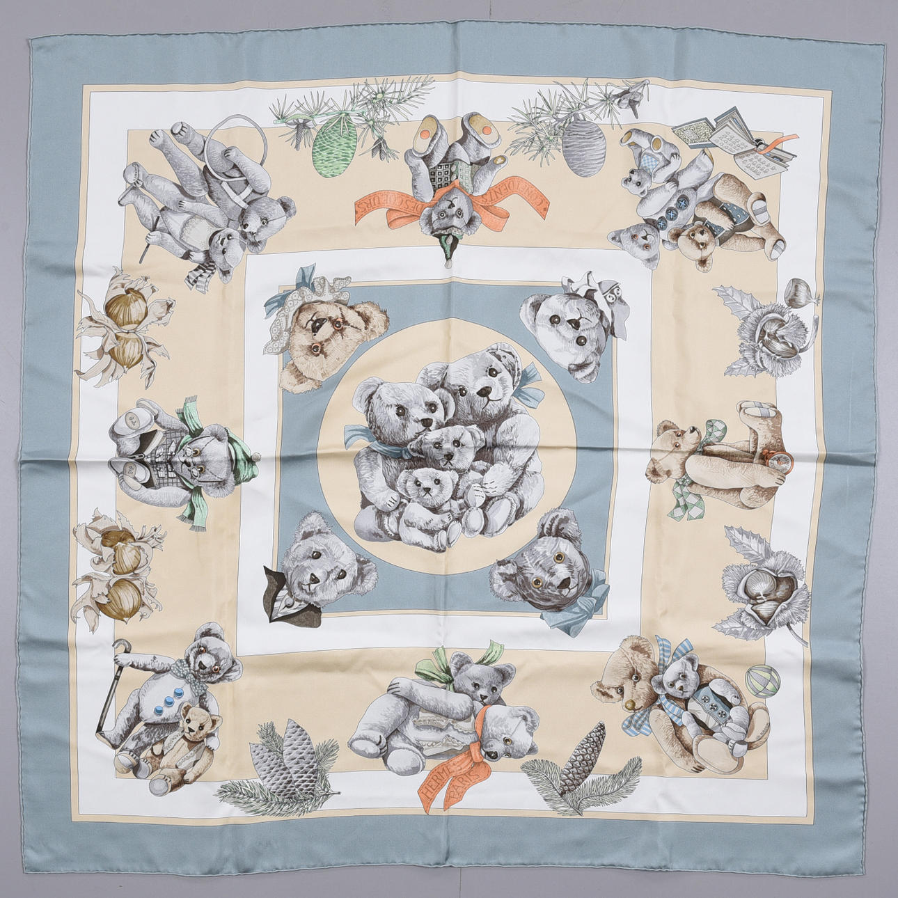 HERMÈS, SCAFF, SIKEN.