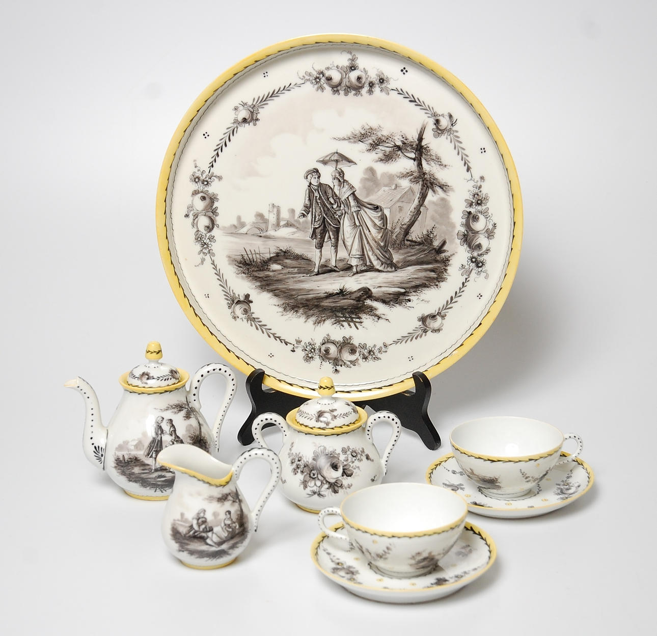 TESERVIS, 8 delar, porslin, Frankrike, märkt Sceaux 1776.