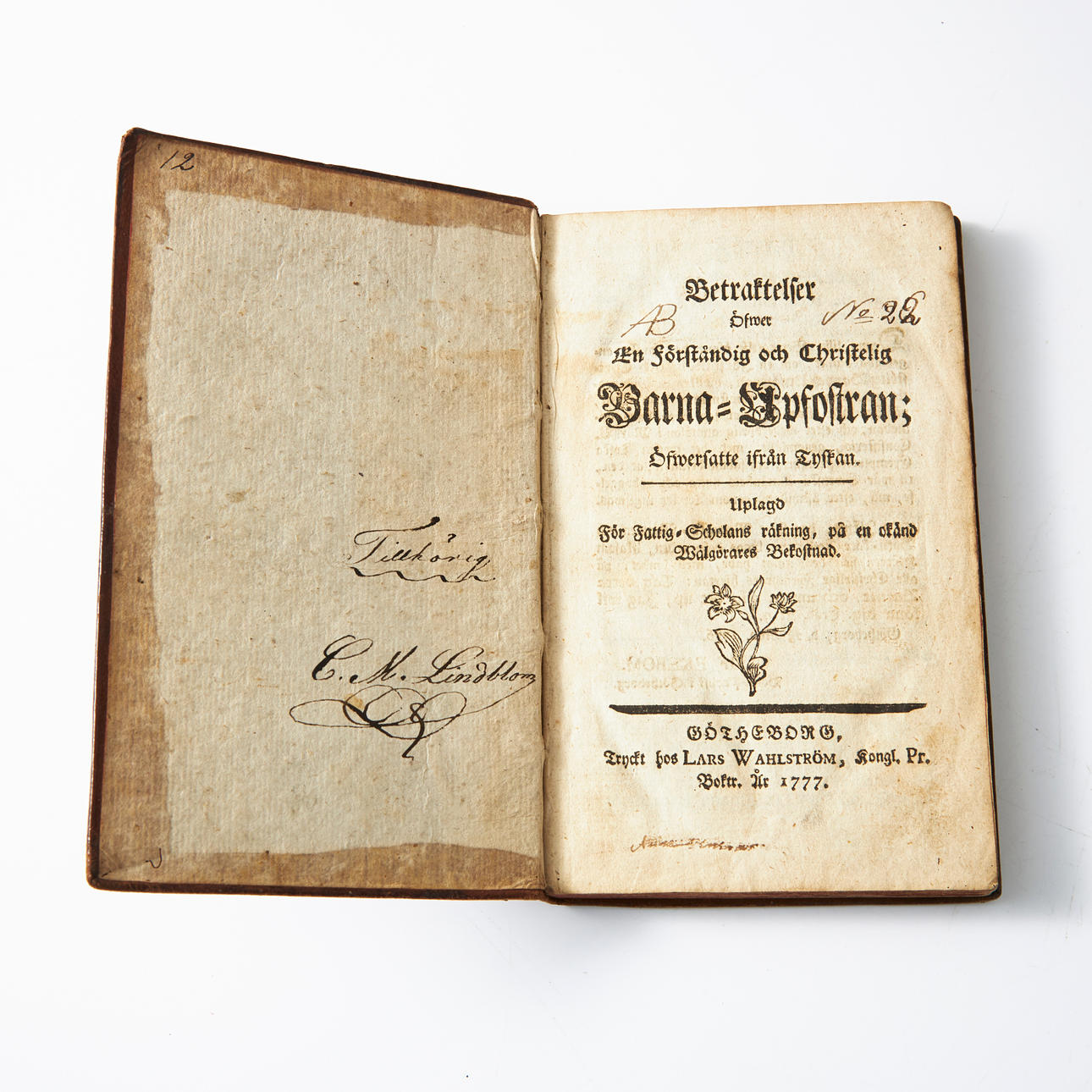 LIBROS ANTIGUOS Y LETRA PEQUEÑA (4).