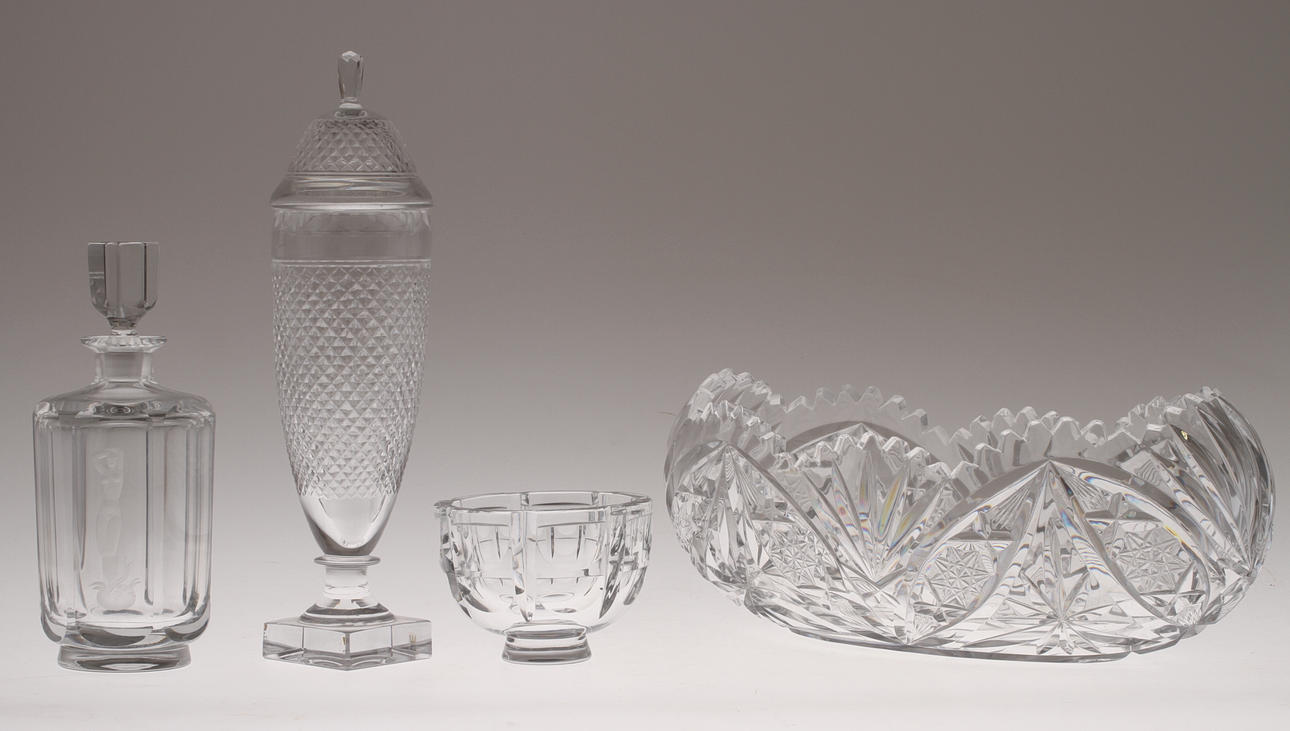 PARTI GLAS, 4 delar, bland annat "Tusen fönster" Gunnar Cyren Orrefors.