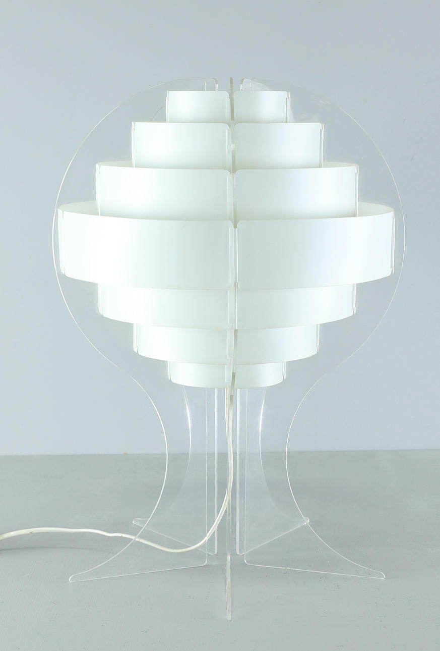 BORDLAMPE, "Lakene", IKEA, 1900-tallet.