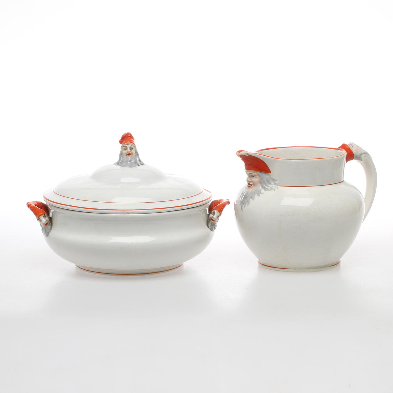 GRÖTSKÅL, KANNA, Tomtedekor, porslin, Göteborg, 1900-tal.