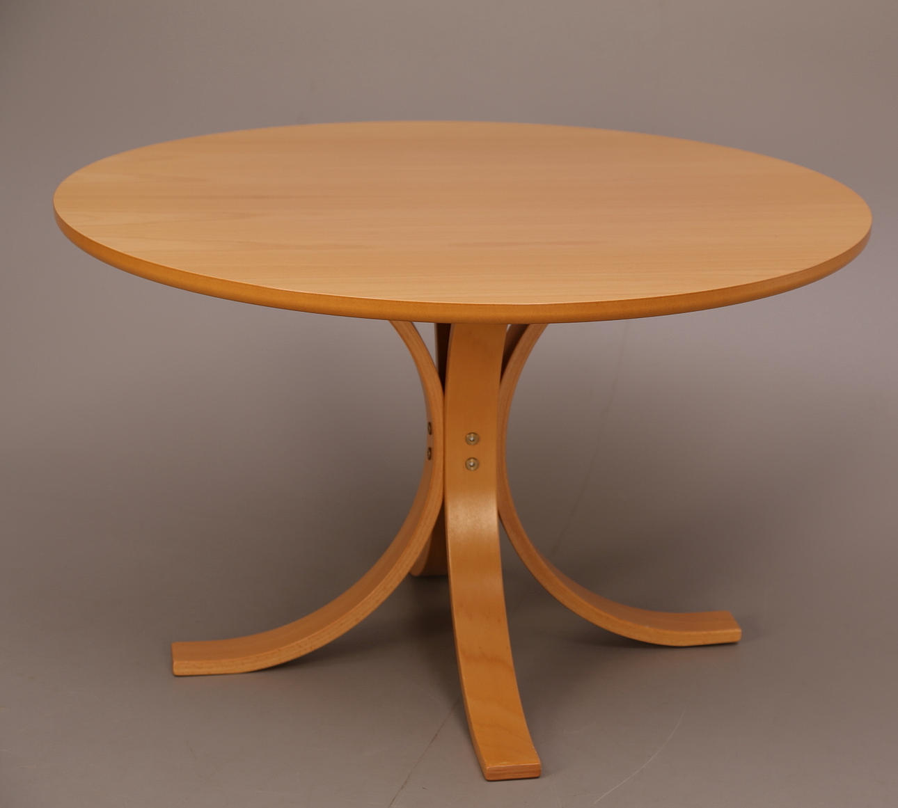 BORD, ask, böjträfot, Bord-Birger.