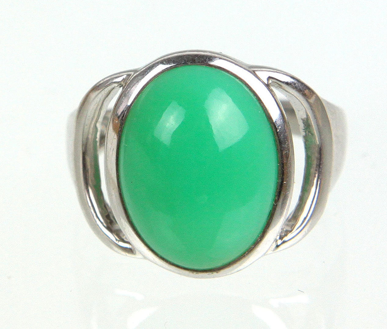 ANILLO CRISOPRASA, EN PLATA 925.