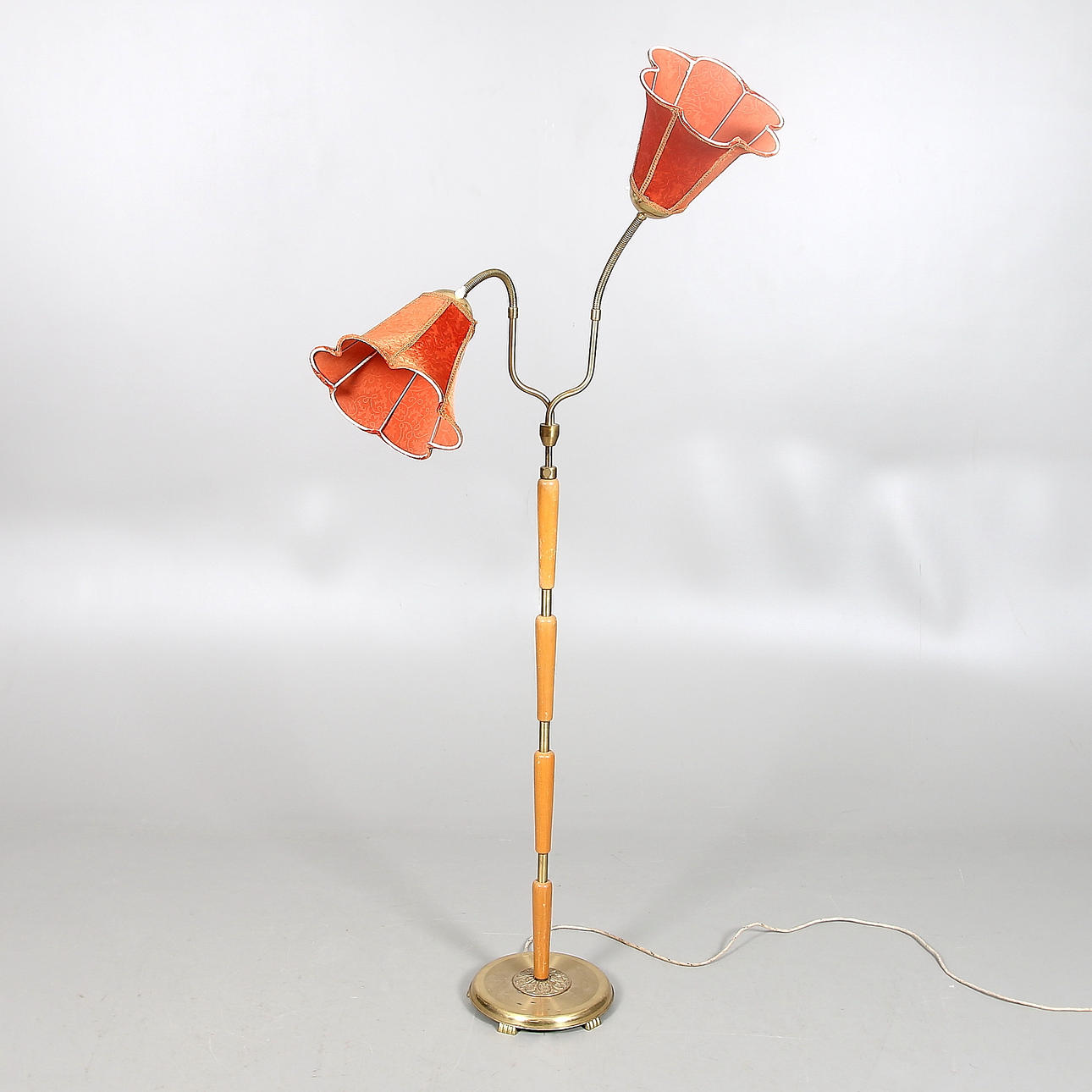 GOLVLAMPA, 1940/50-tal.