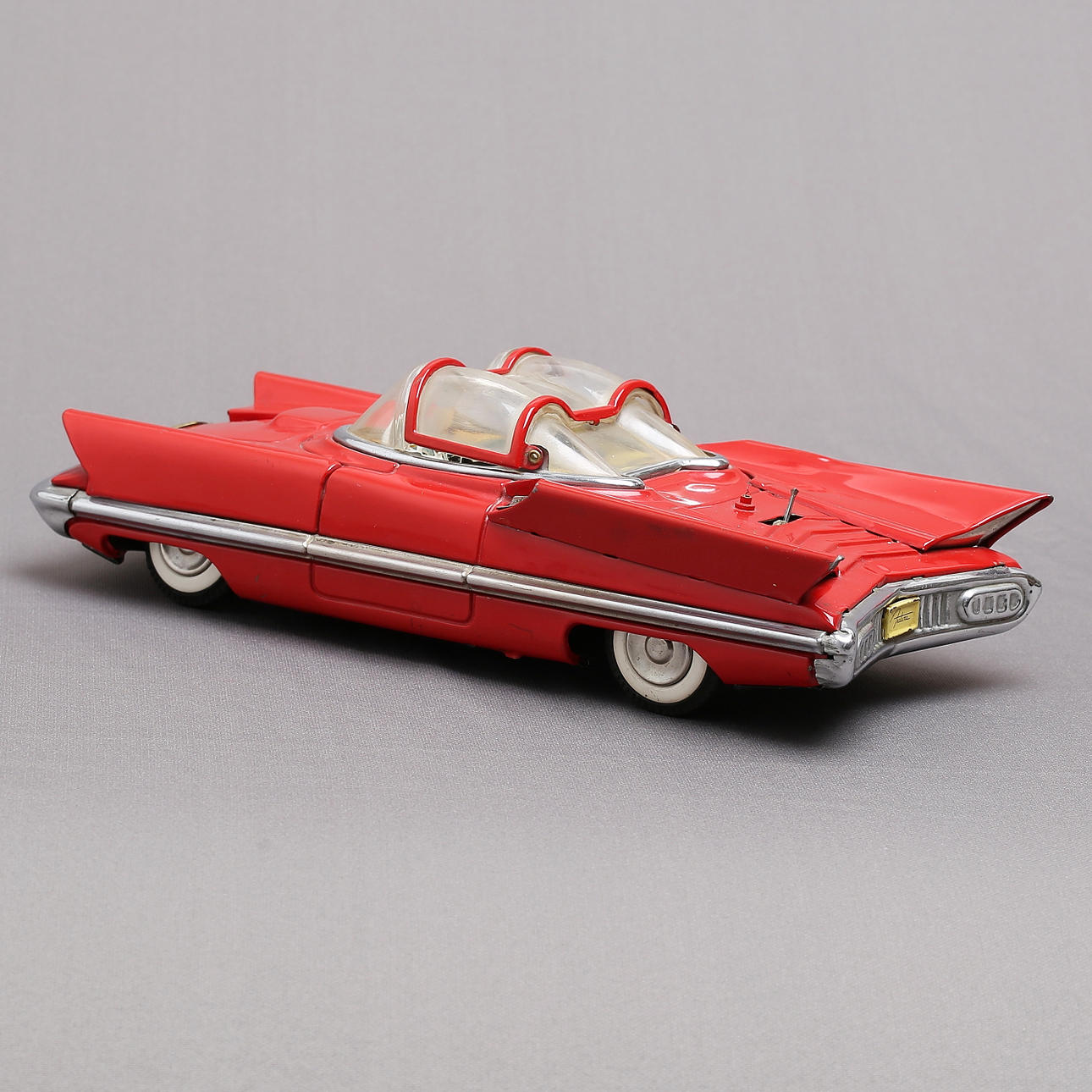 TOY CAR, red sheet metal, Lincoln Futura, Alps, Japan, battery