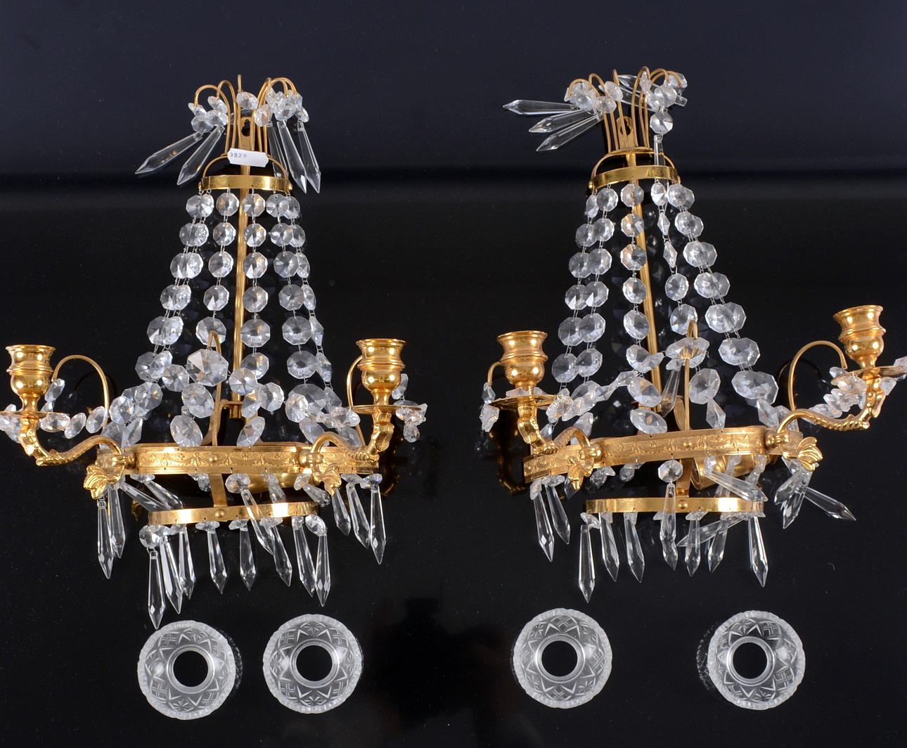 VÄGGLYSTRAR, 1 par, för 2 ljus vardera, empirestil, 1900-tal.