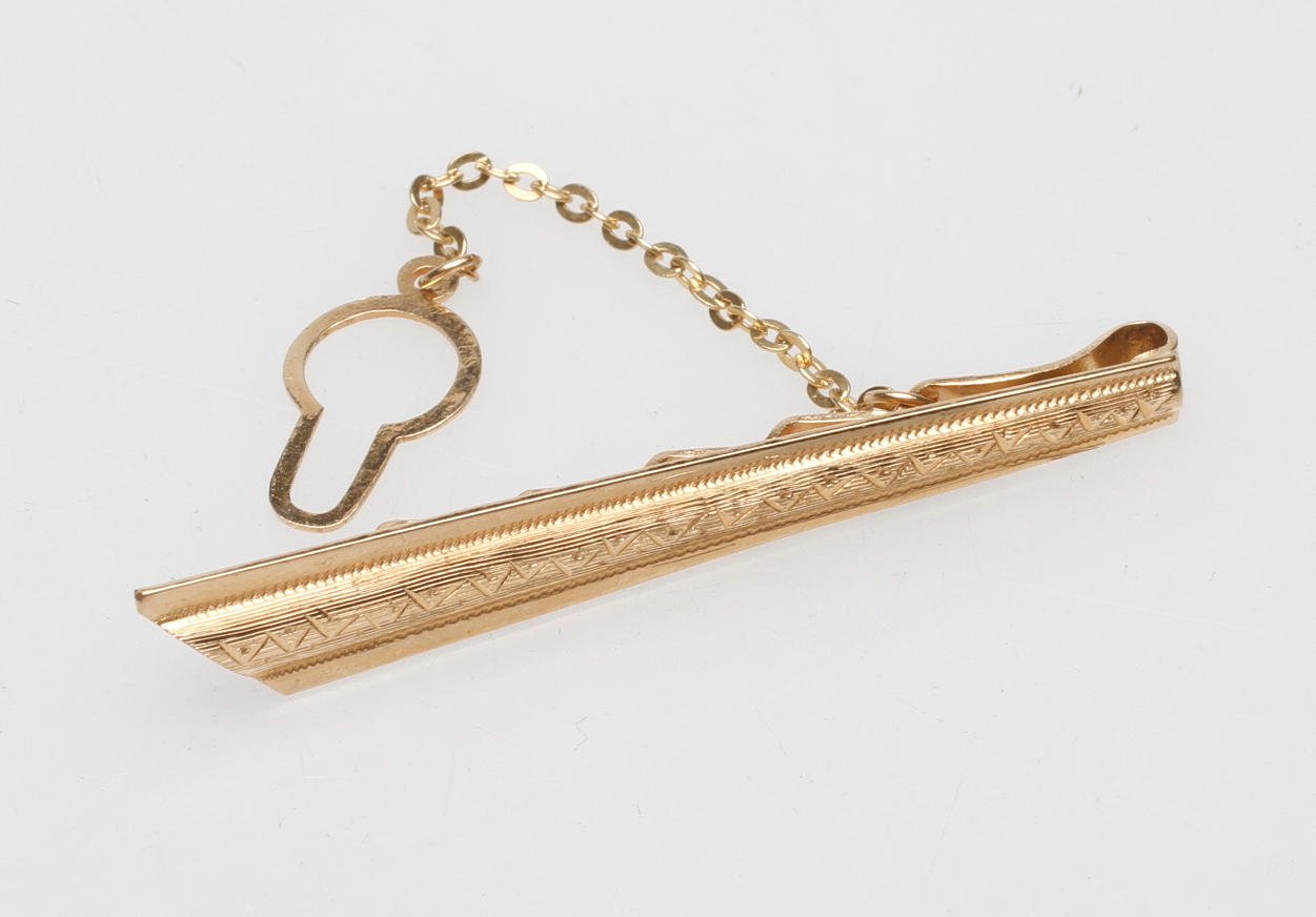 SLIPSNÅL, 18k guld, vikt ca 3,9 gr.