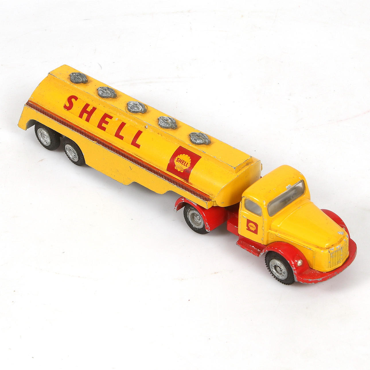 TEKNO, Shell tankbil, Volvo, Danmark, 1900-talets andra hälft. Leksaker ...