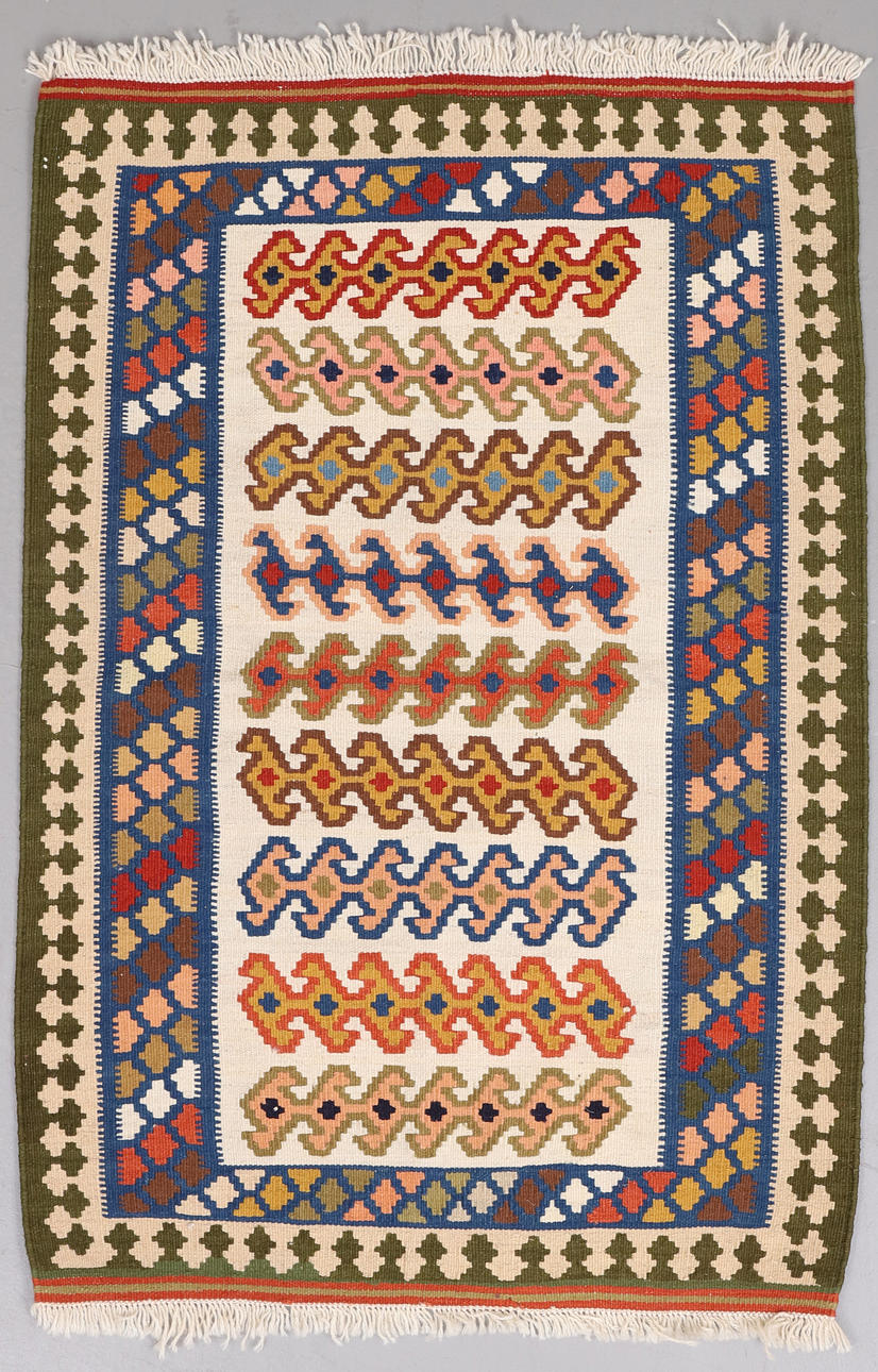 MATTA, persisk kelim, Fars, 110 x 75 cm.