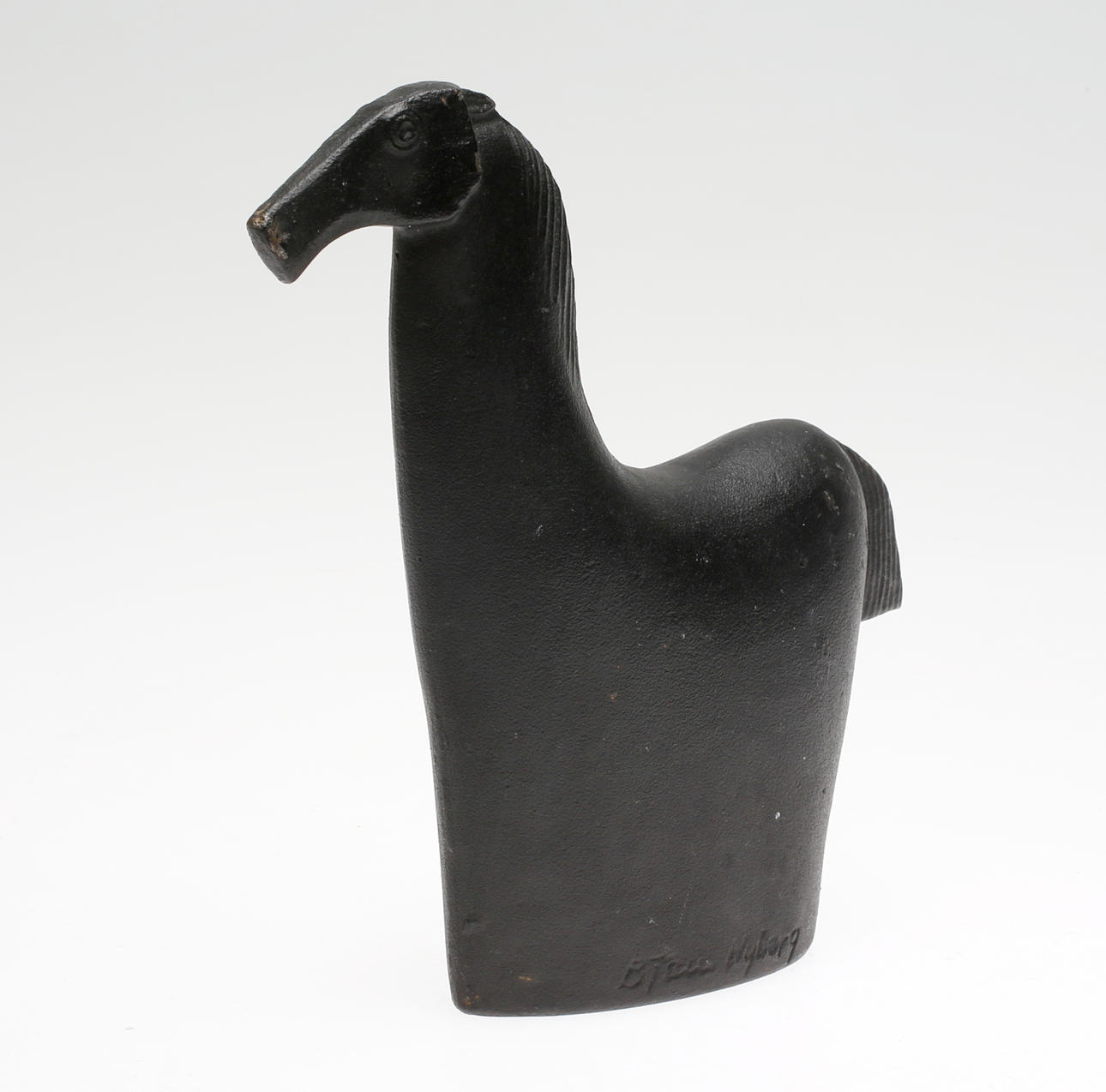 BJÖRN NYBERG. Häst, järnskulptur, signerad.