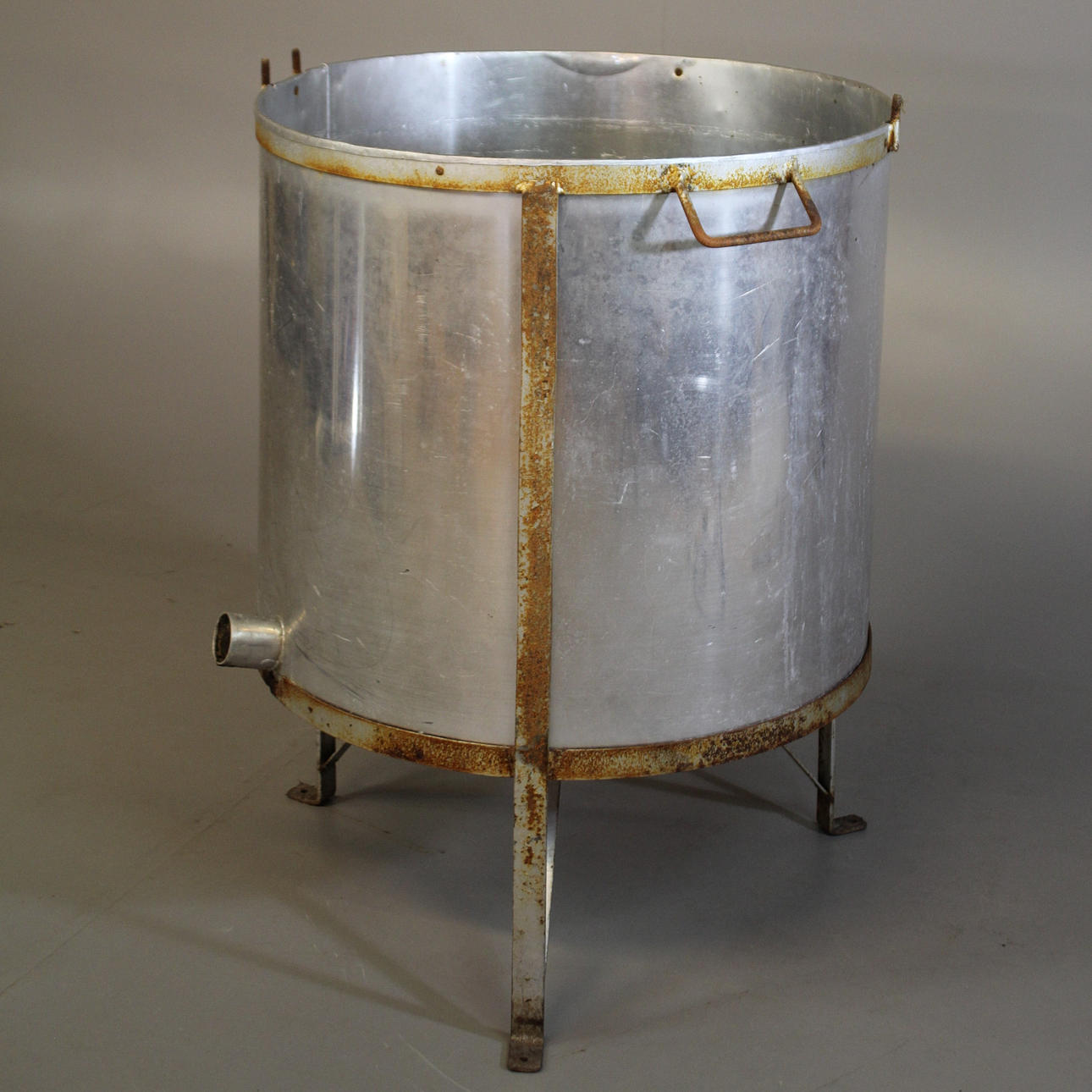 KÄRL / KAR till honungsslunga , metall.