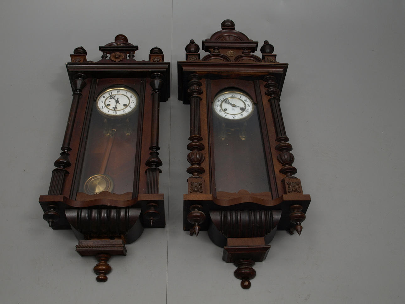 VÄGGUR, 2 stycken, Junghans, 1800-1900-tal.