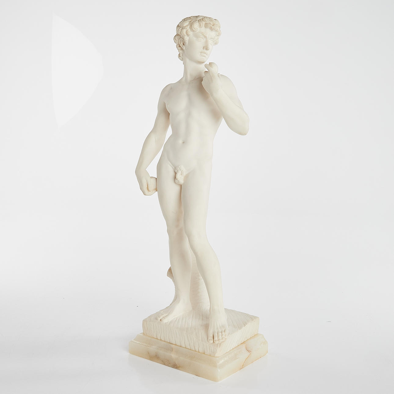 SKULPTUR, "David", nach Michelangelo, Masse aus Stein.