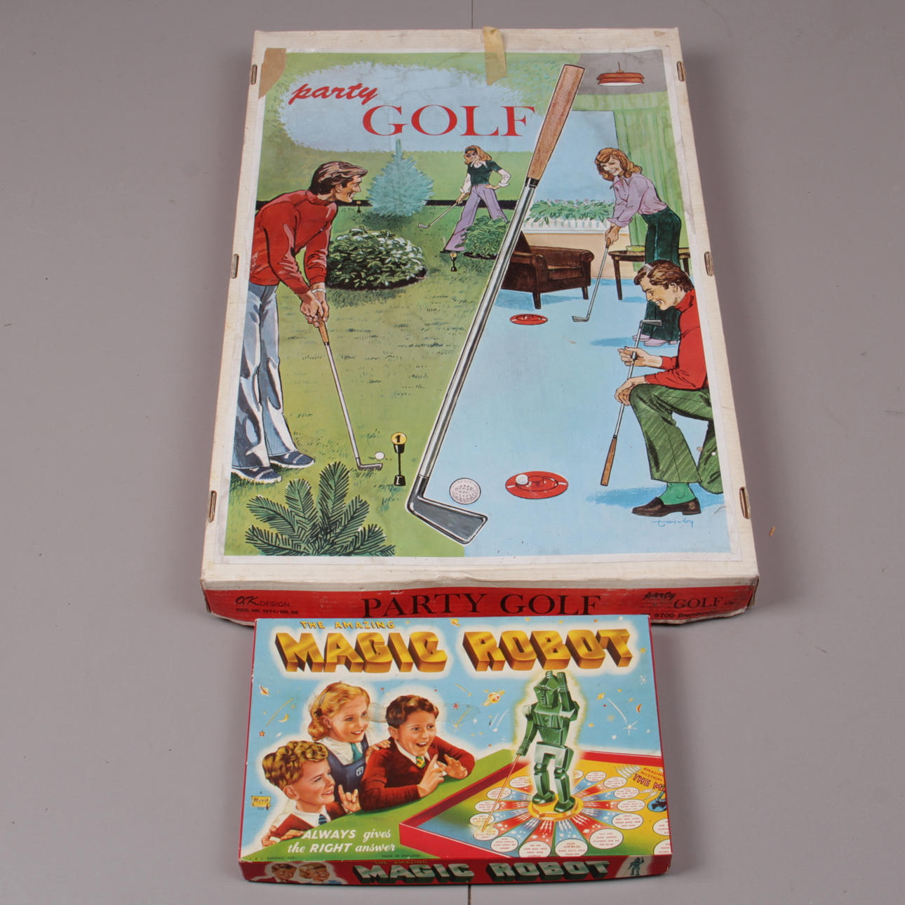 SPEL, 2 st. "Party Golf" och "The Amazing Magic Robot", 1900-talets tredje kvartal.