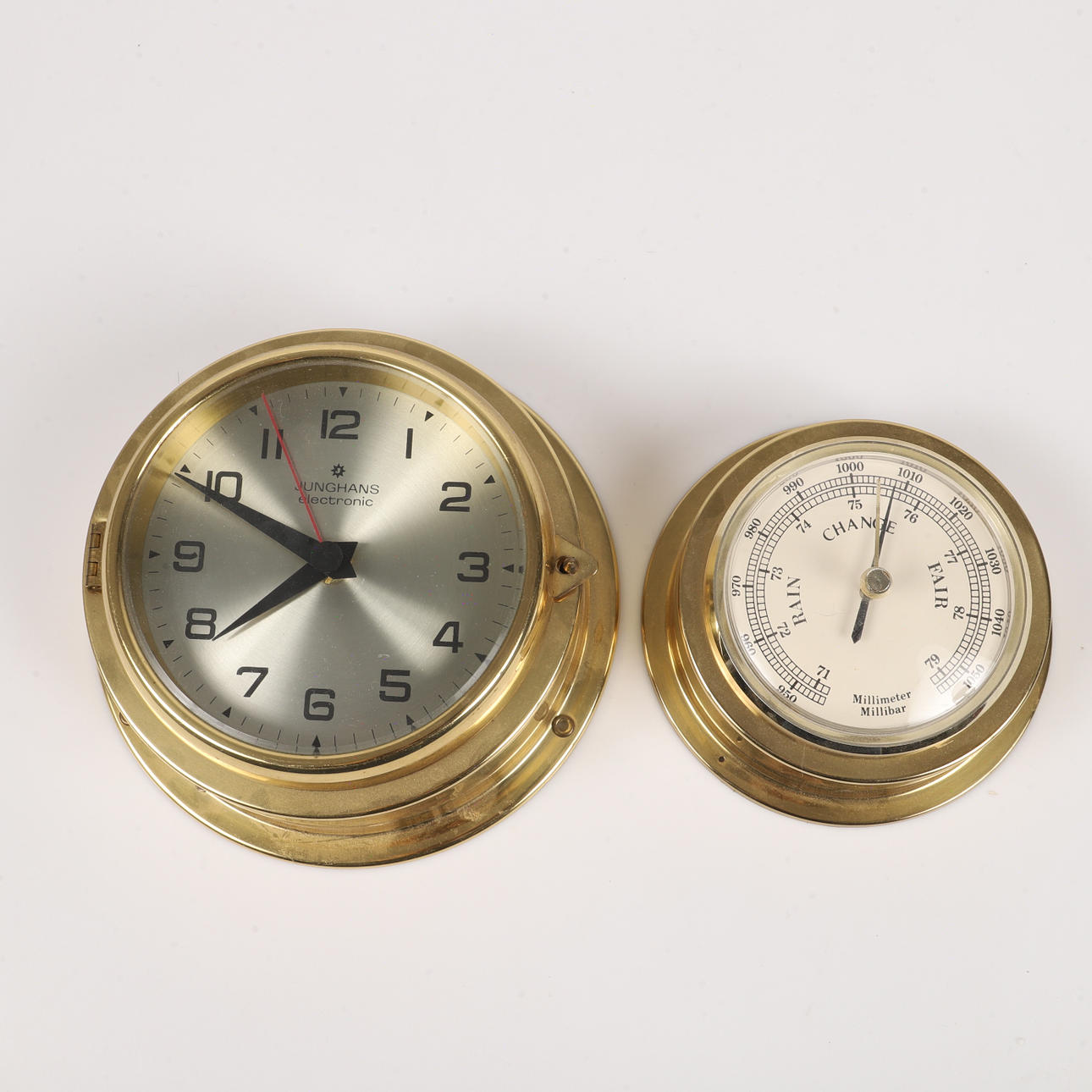 SHIP'S CLOCK AND - BAROMETER, brass/glass, incl. a Junghans.