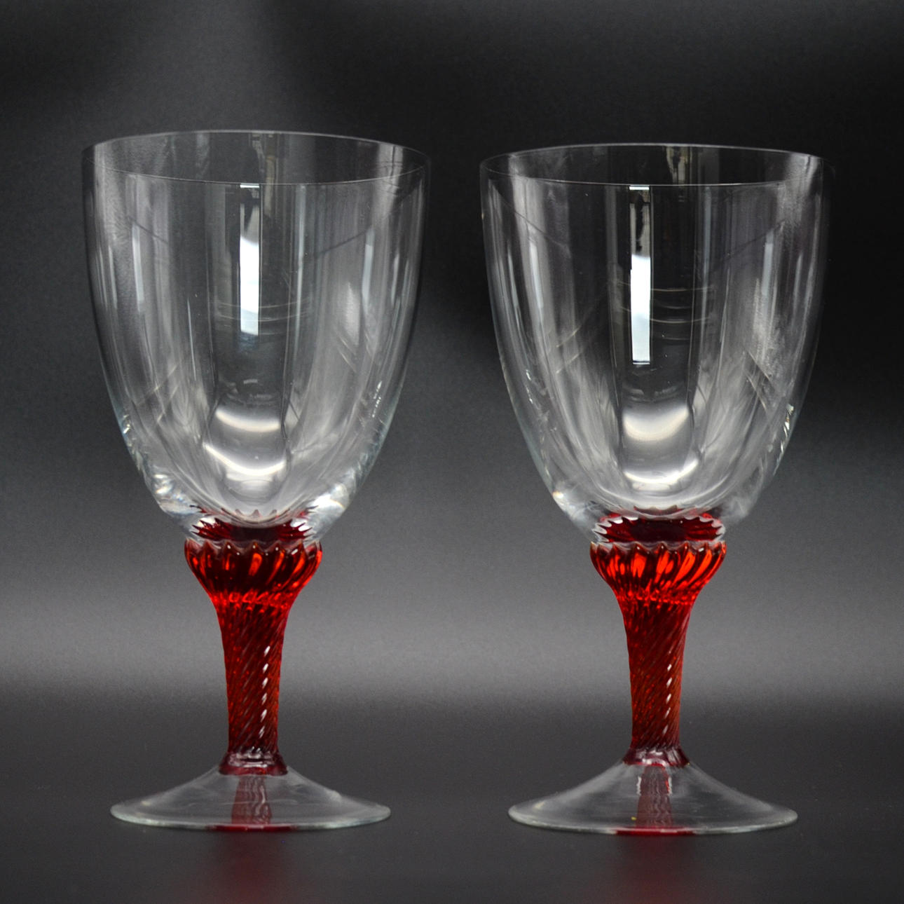 MURANO. TWO MURANO WINE GLASSES, AROUND 1960.