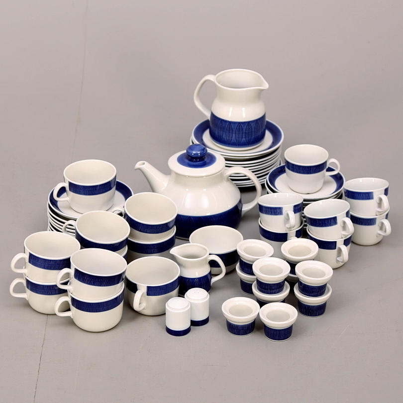 KAFFE- och TESERVIS 42 delar, "Koka", Hertha Bengtsson, Rörstrand.