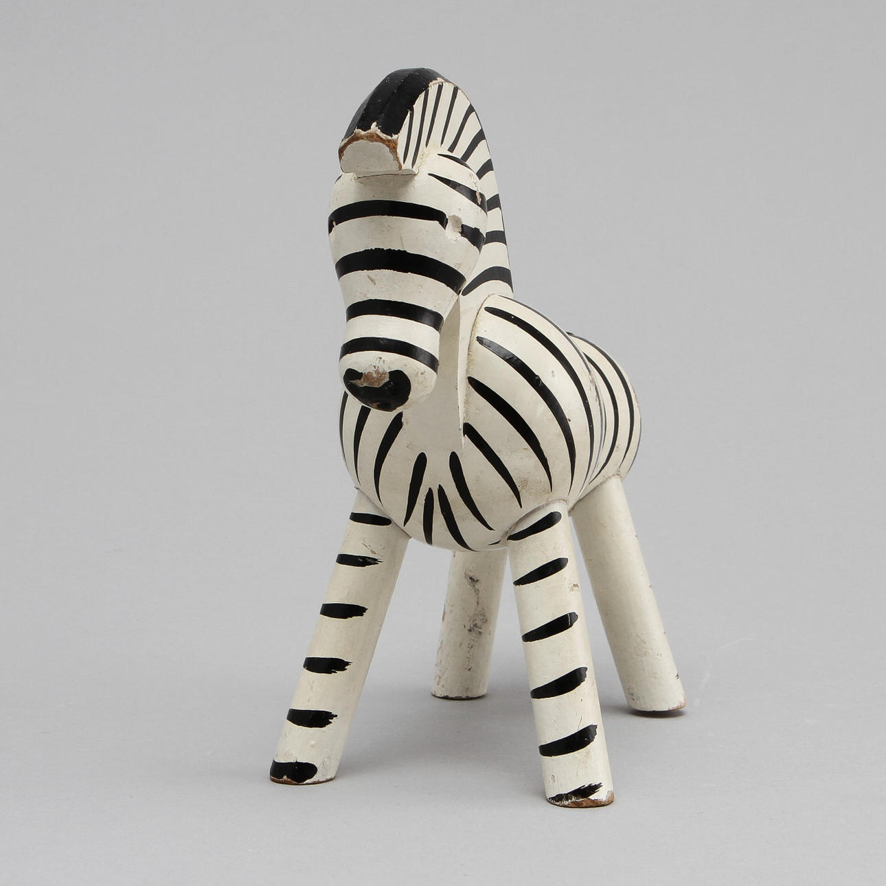 KAY BOJESEN. "zebra", træ. Designet 1935.