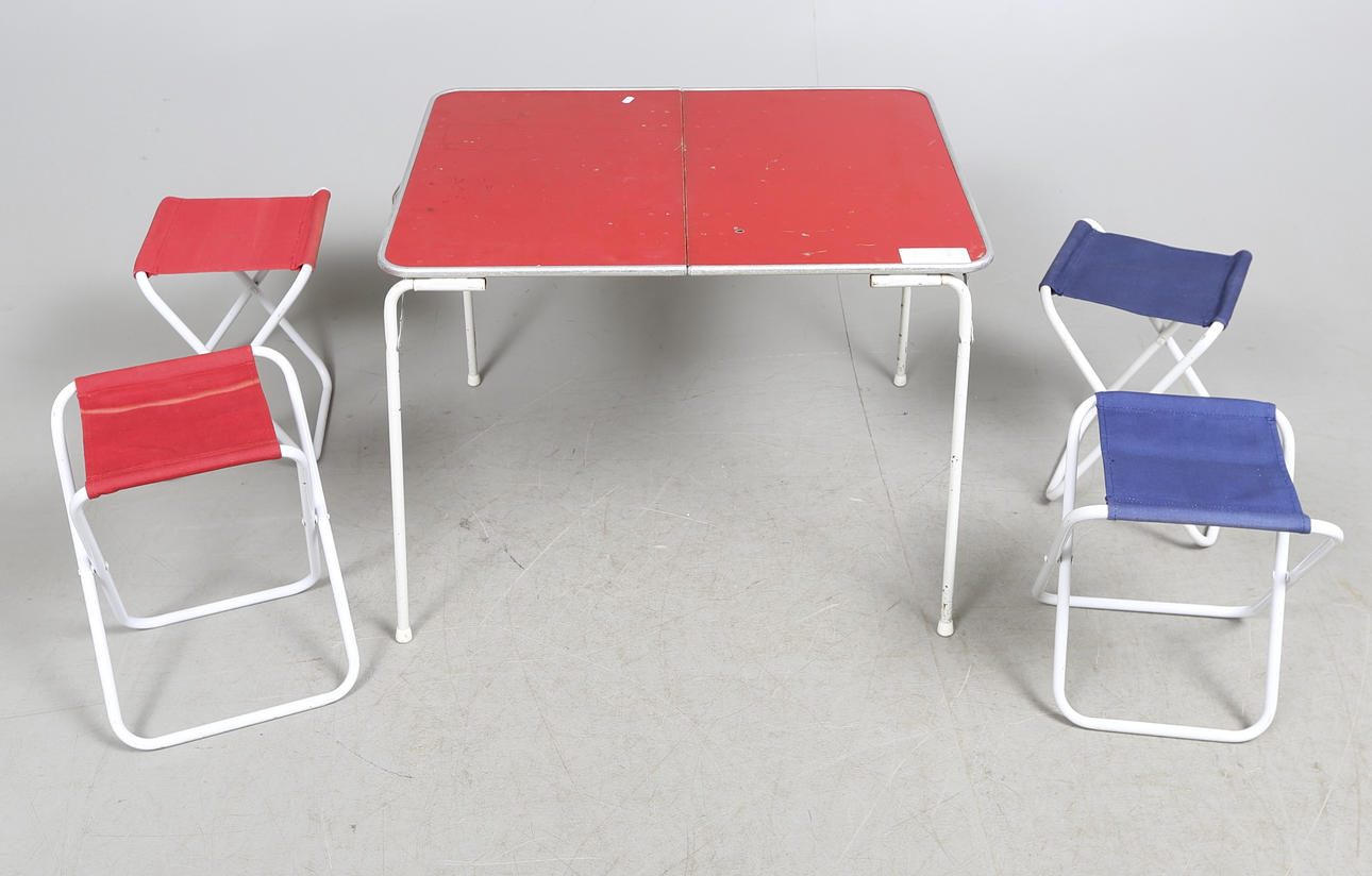 PICKNICKSET, 5 delar, omkring 1900-talets mitt.