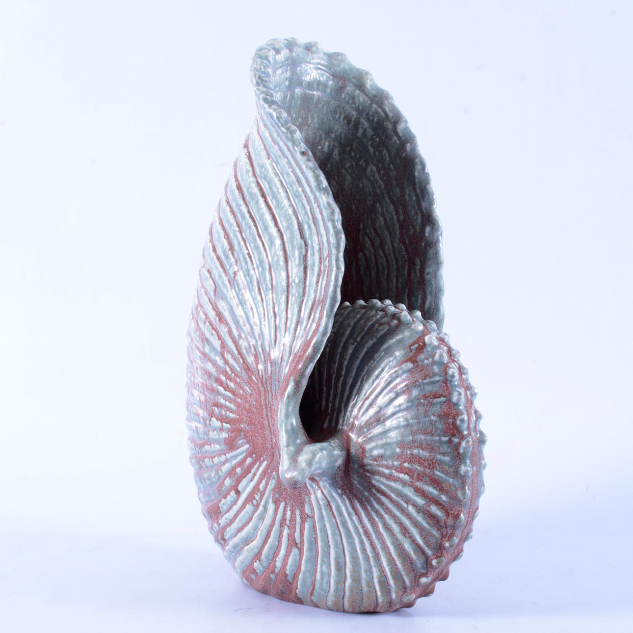 GUNNAR NYLUND. Sculpture, Gondolas shell, chamotte stoneware Rörstrand.