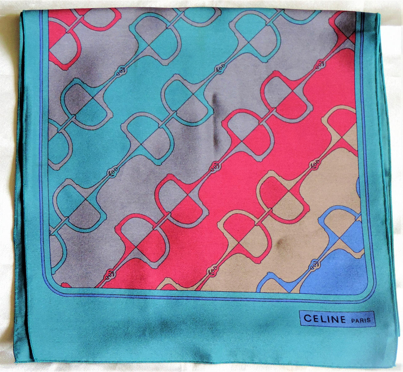 VINTAGE CELINE PARIS SILKETØRKLÆDE.