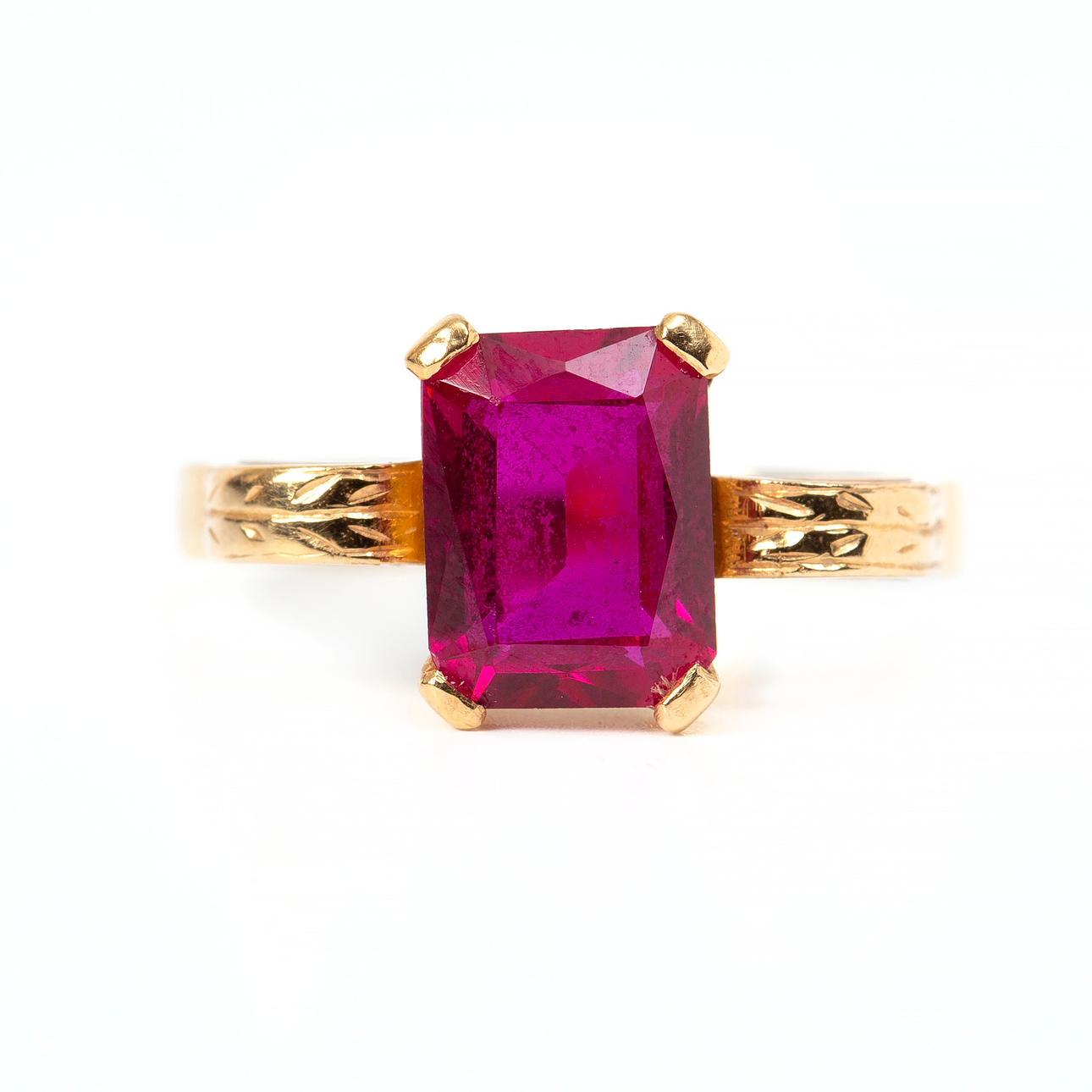 RING, with faceted synthetic ruby, Bertil Carlsson, Kungsbacka, 1946.