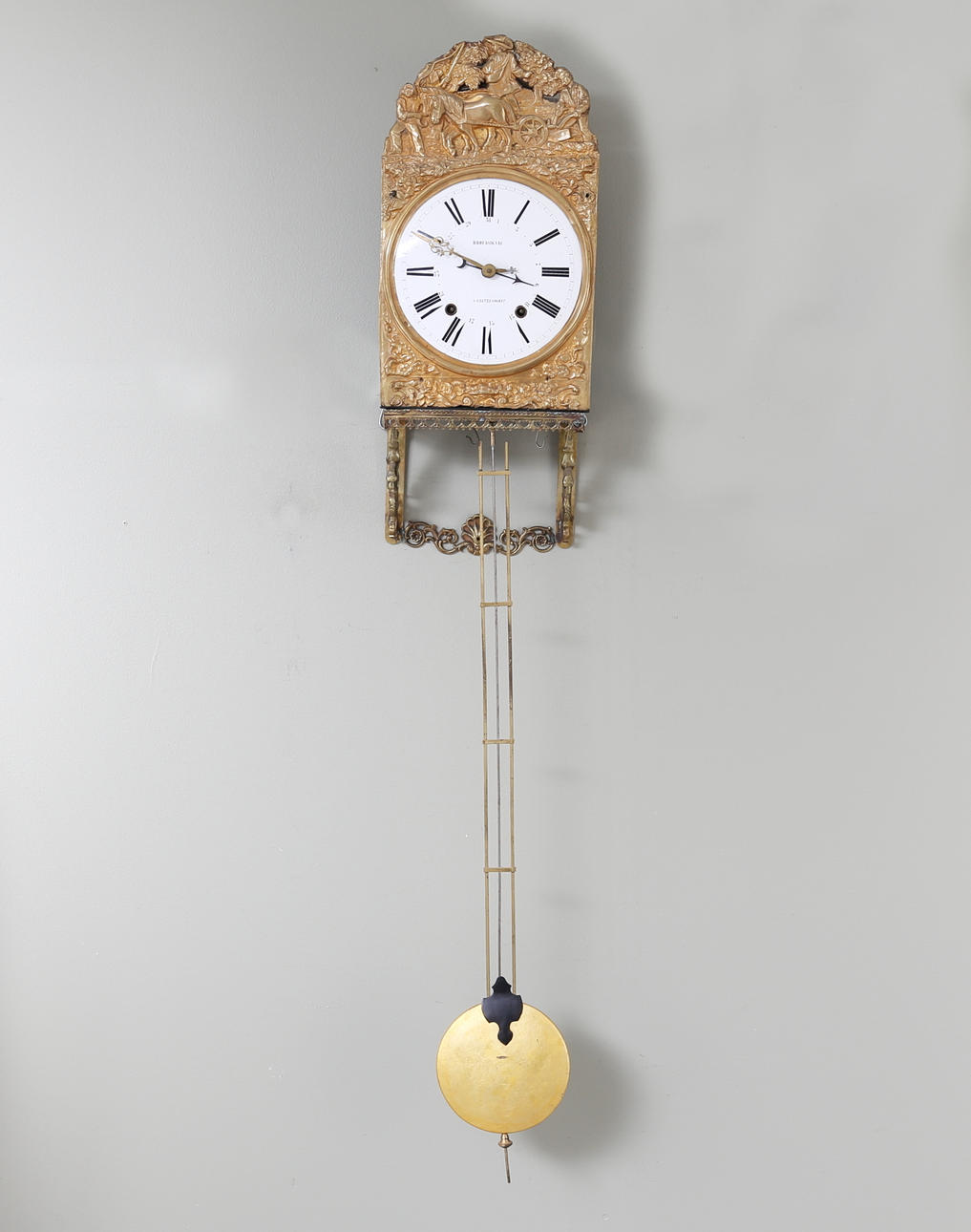 KONSOLLUR, 1800-tal, Bronssignac, A castel sagrat.