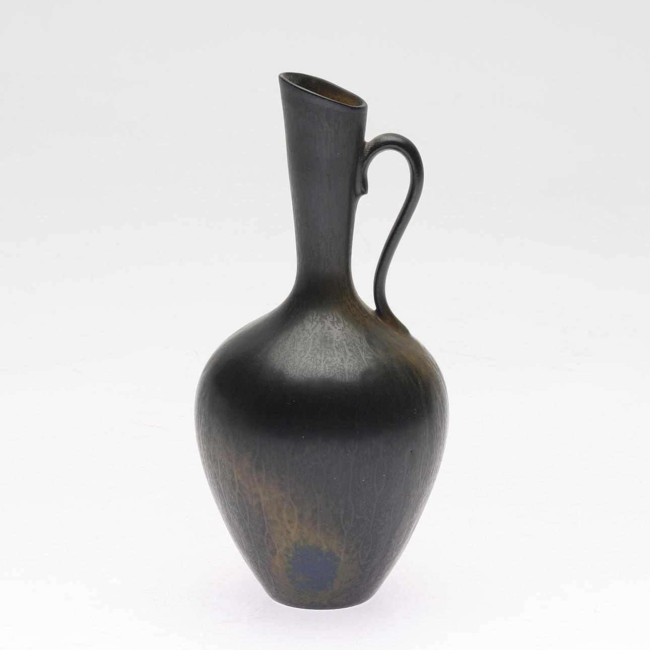 GUNNAR NYLUND. hänkelvas, stengods, Rörstrand.