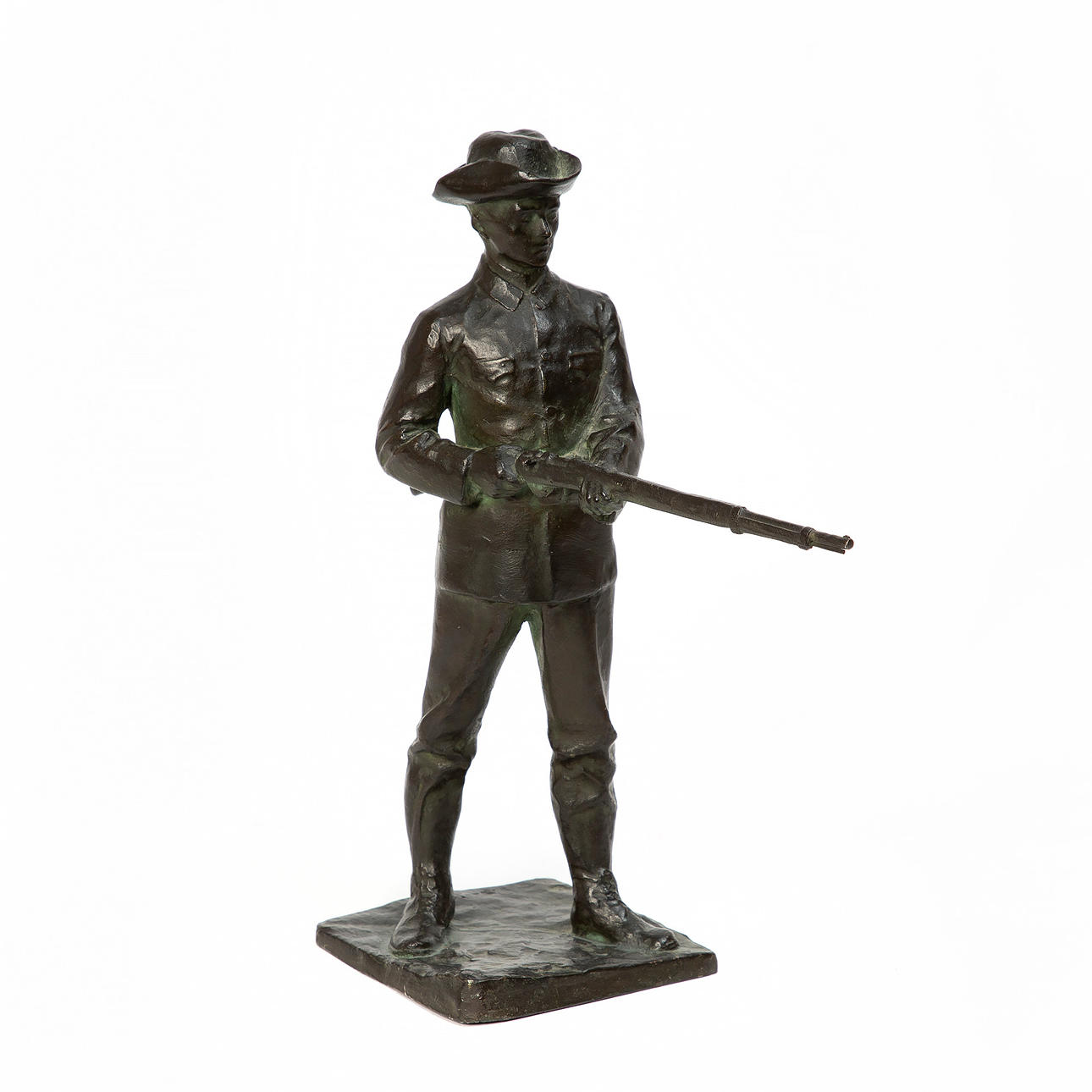 SKULPTUR, Bronze, Mann mit Gewehr.