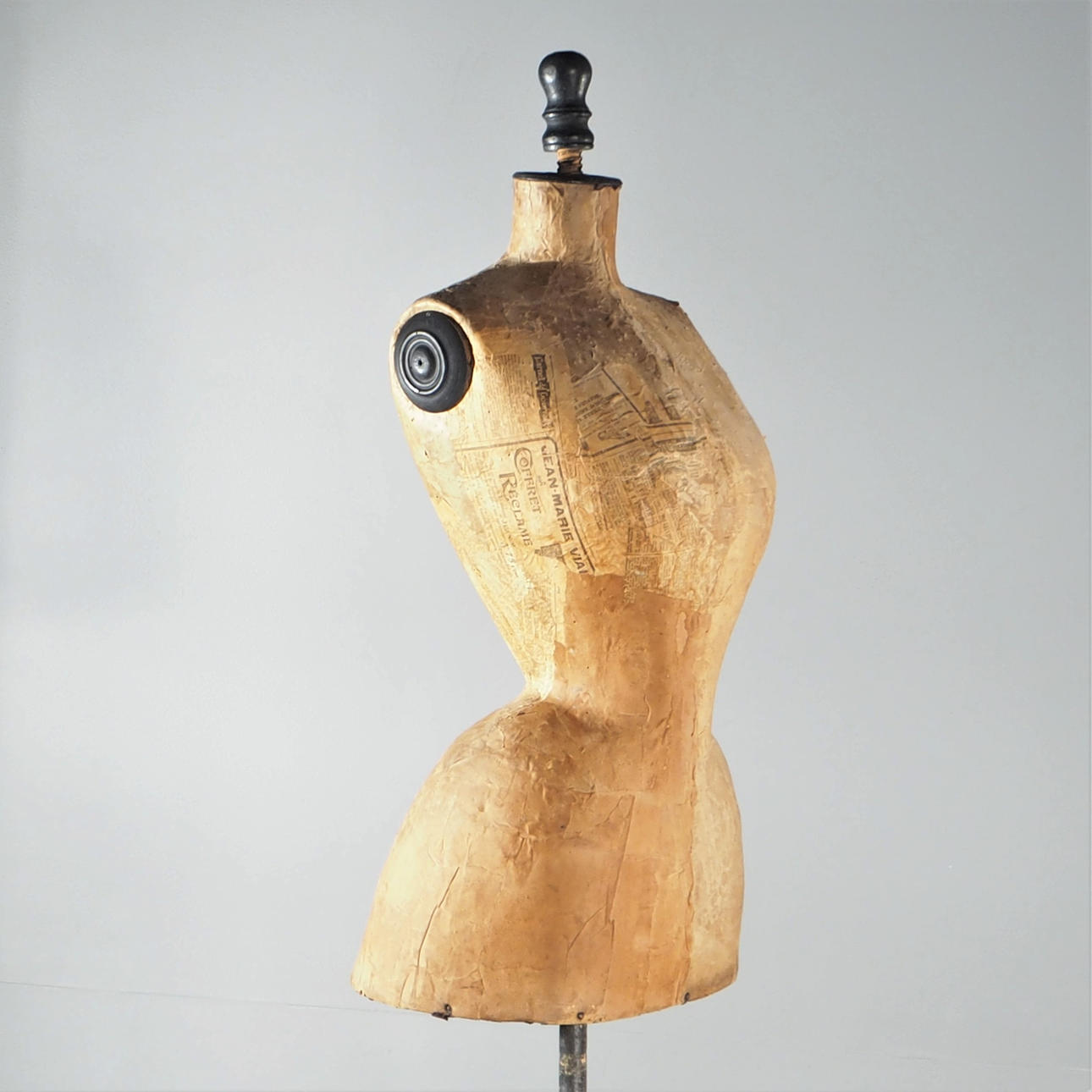 PROVDOCKA, fransk krinolin-modell.