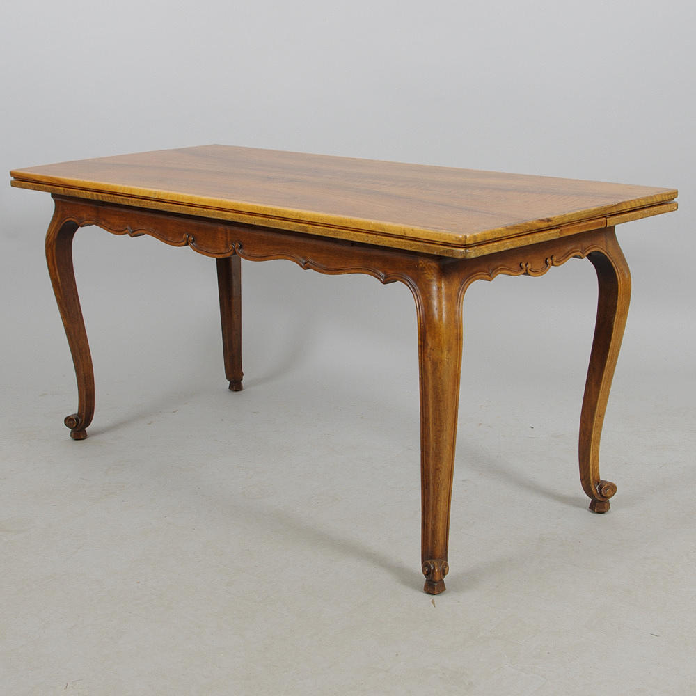 SOFFBORD med utdragsskivor, mahogny, rokokostil, Lysberg & Hansen.