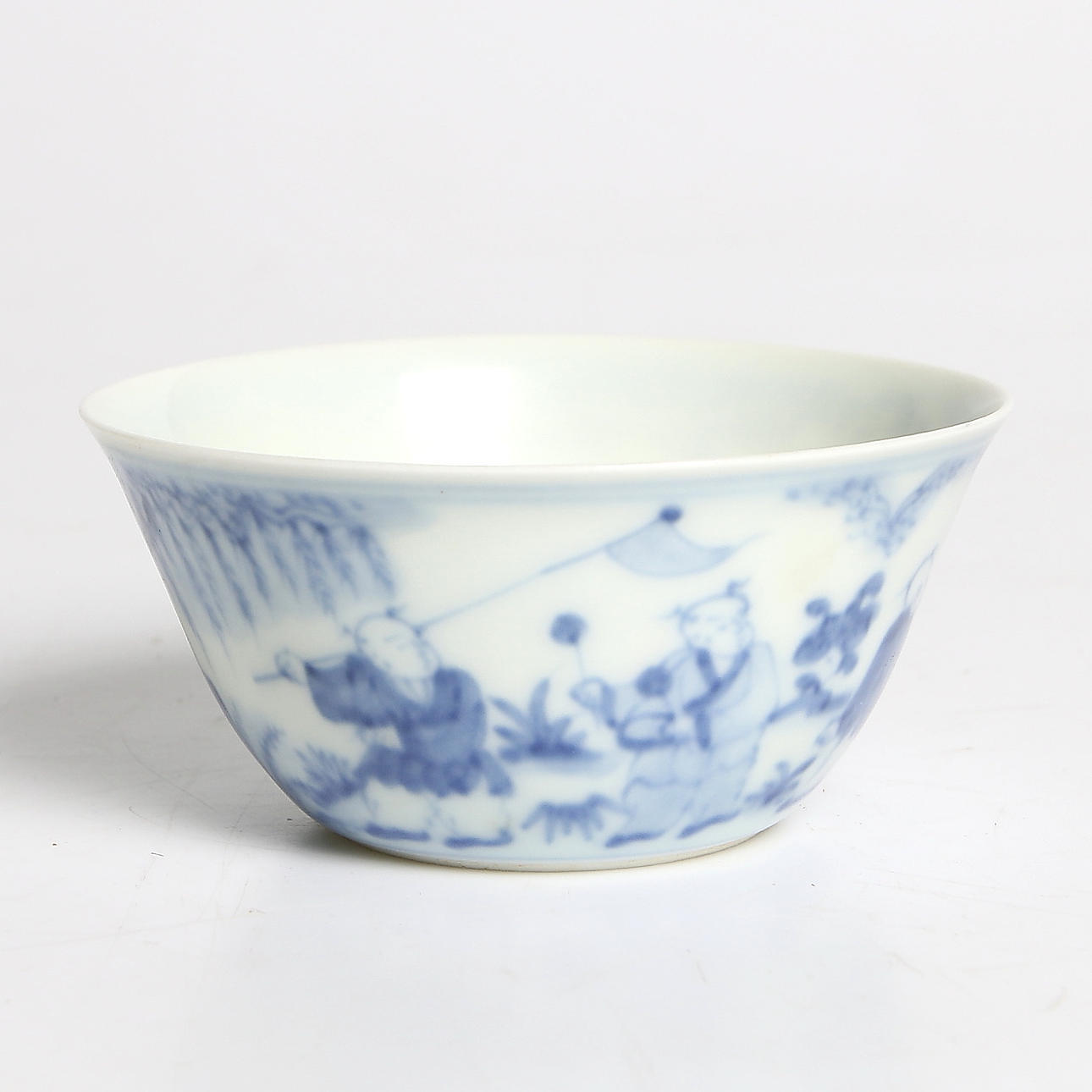 VINSKÅL, Kina, 1900-tal.