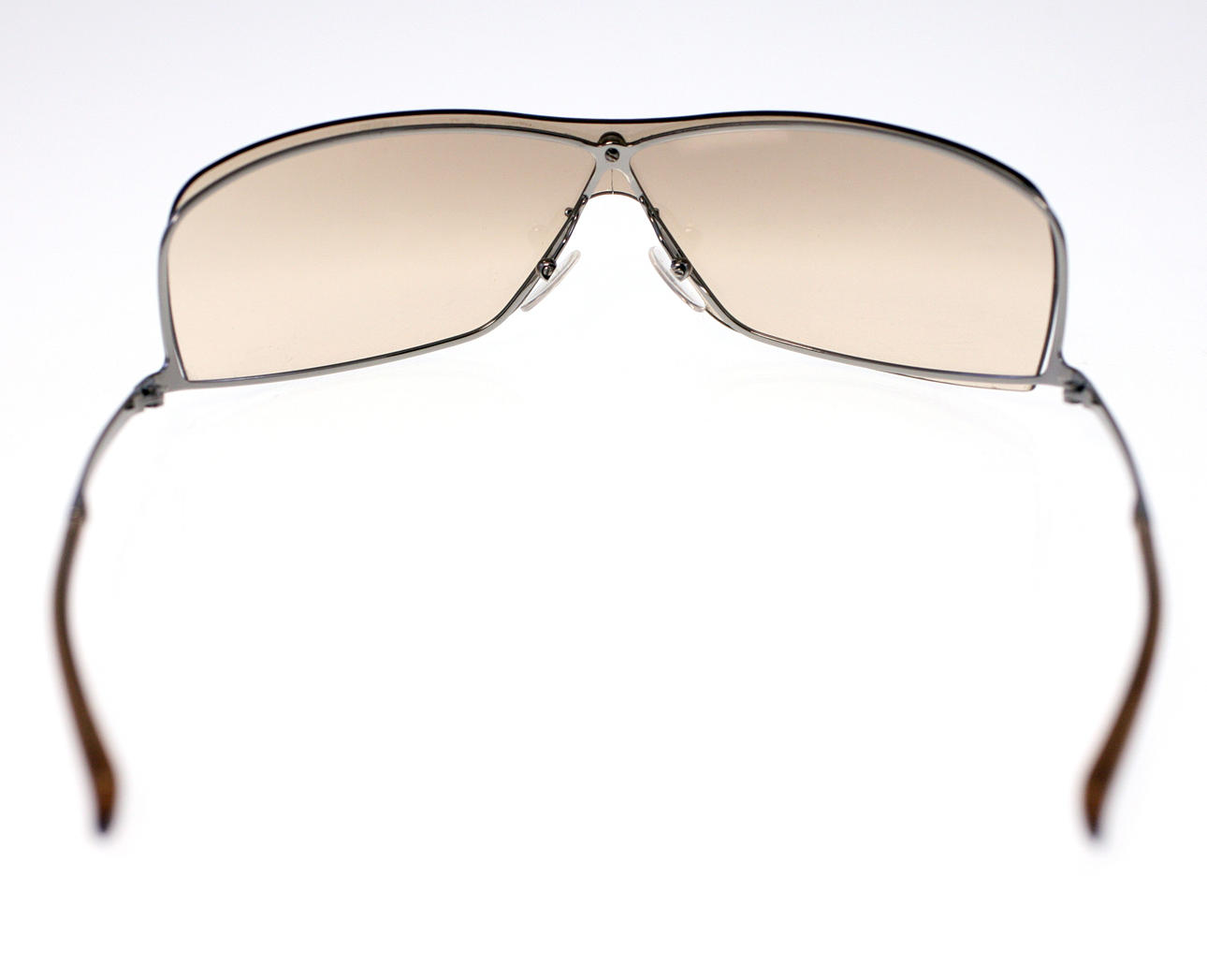 SUNGLASSES. Gucci 1709 p. Vintage & Designer Fashion - Auctionet