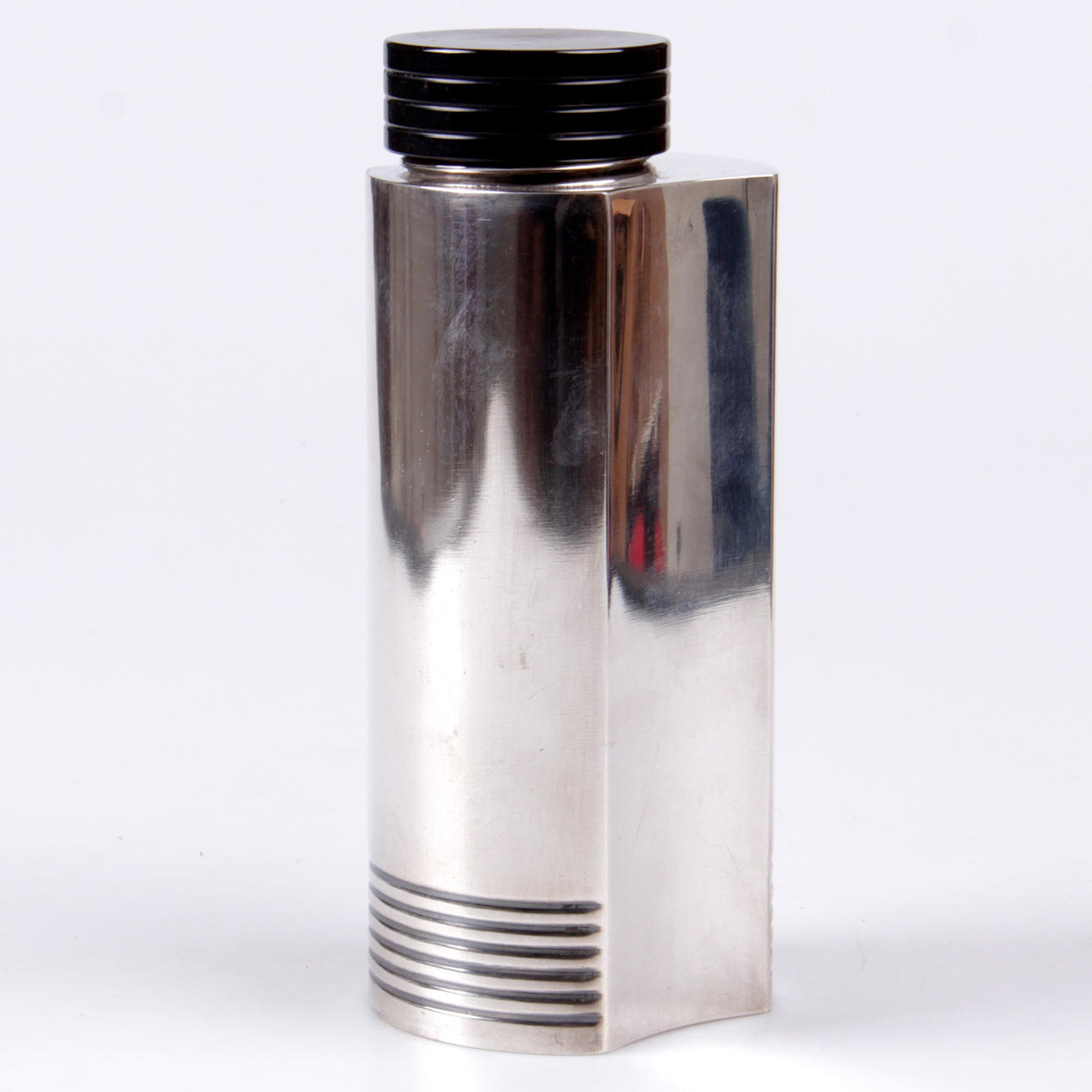 SHAKER, nysilver, Folke Ahrström, GAB, 1900-talets första hälft.