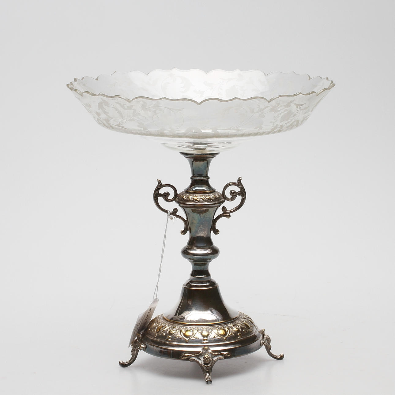 BORDSUPPSATS, nysilver och glas, 1900-talets första hälft.