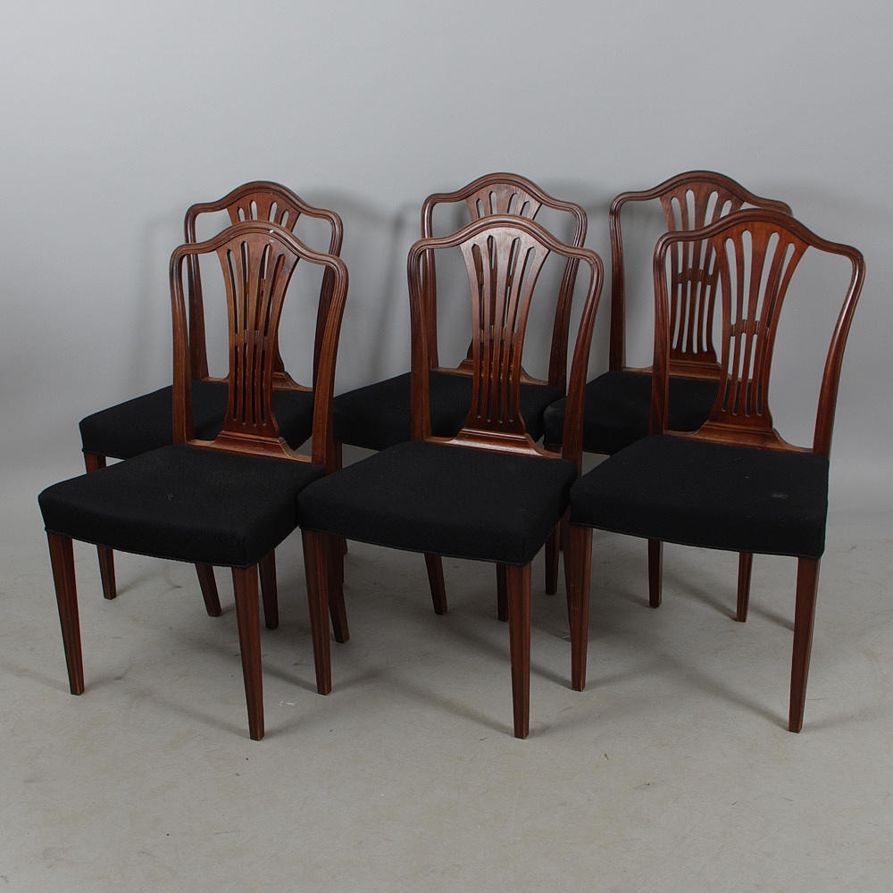 STOLAR, 6 stycken, mahogny med svart klädsel.