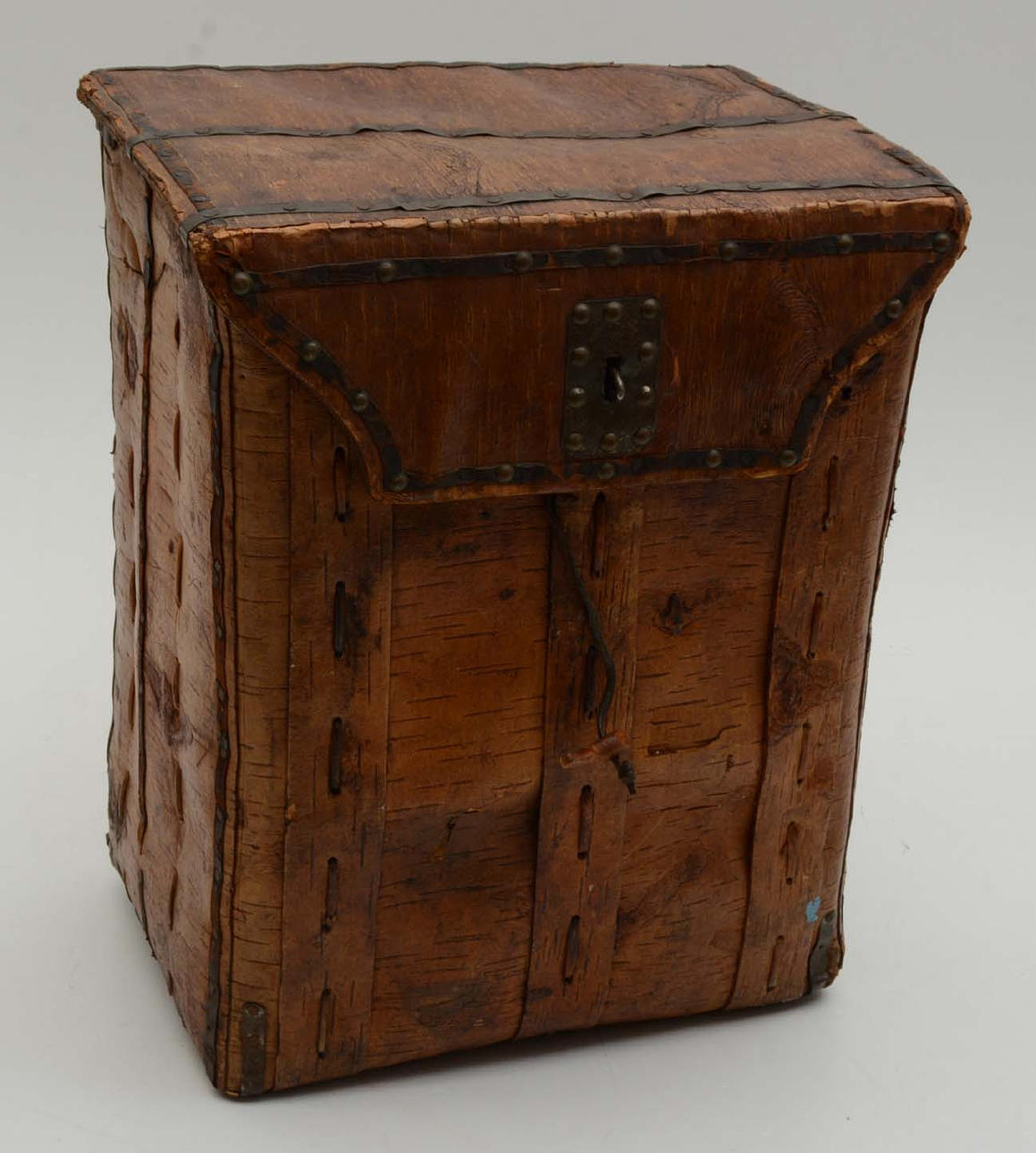 BÄRKONT, näver, 18/1900-tal.