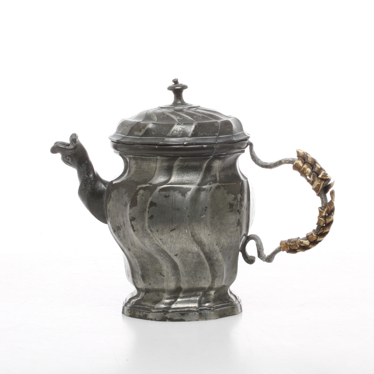 KAFFEKANNA, tenn, rokokostil, Karlsbad, möjligen 1700-tal.