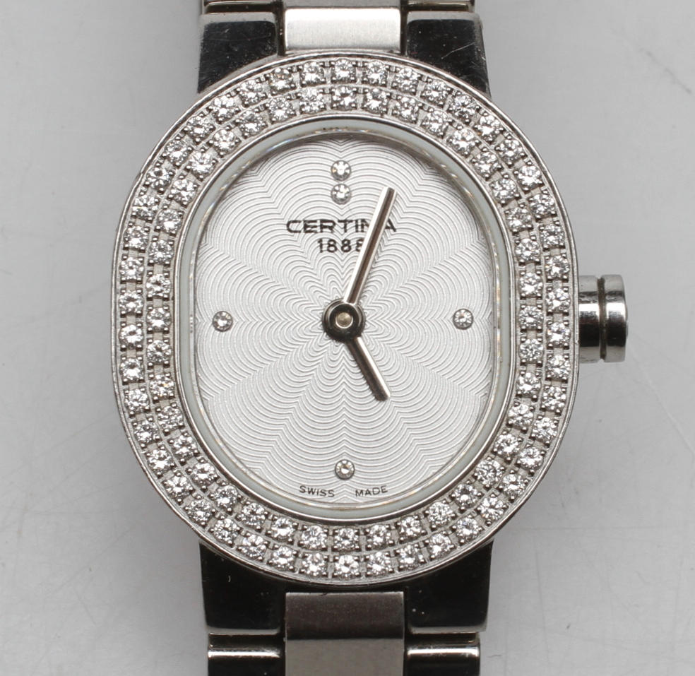 DAMARMBANDSUR, Certina DS Escala Elipse med briljanter och diamanter.