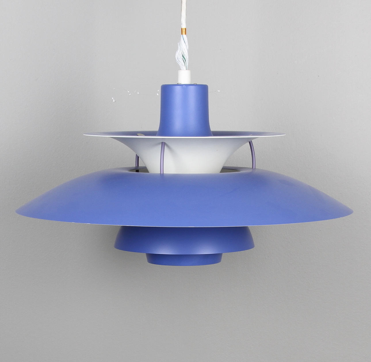 TAKLAMPA, "PH5", Poul Henningsen för Louis Poulsen.