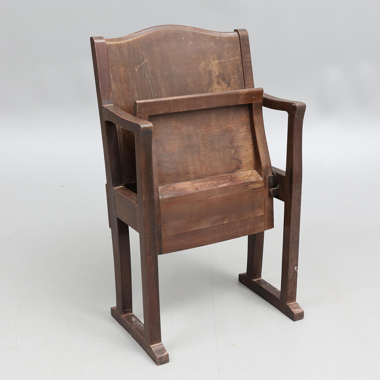 BIOGRAFSTOL, 1900-talets första hälft.