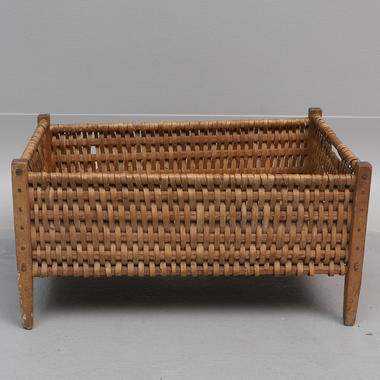 Cunas, mimbre, folk, 1800 / 1900.