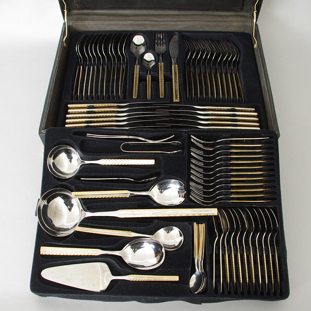 BESTICKUPPSÄTTNING, SBS, Solingen, rostfritt med förgylld dekor.